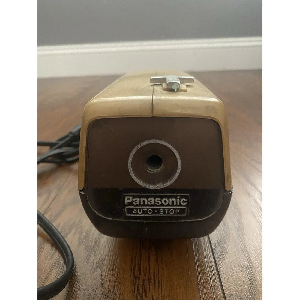Panasonic Electric‎ Pencil Sharpener KP-88A Desk Top  Auto Stop Vintage